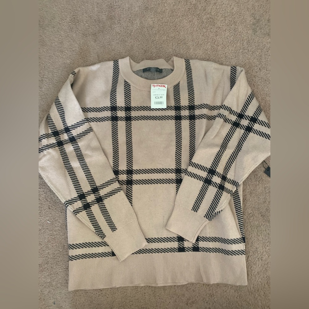 Patterned sweater